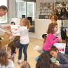 Los pequeños abarrotan la Biblioteca  con el Pasaporte a la Imaginación